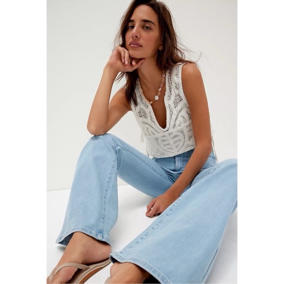New Free People Jayde Flare Jeans High Rise in Washed Out Light Denim Blue 25 - Picture 13 of 13